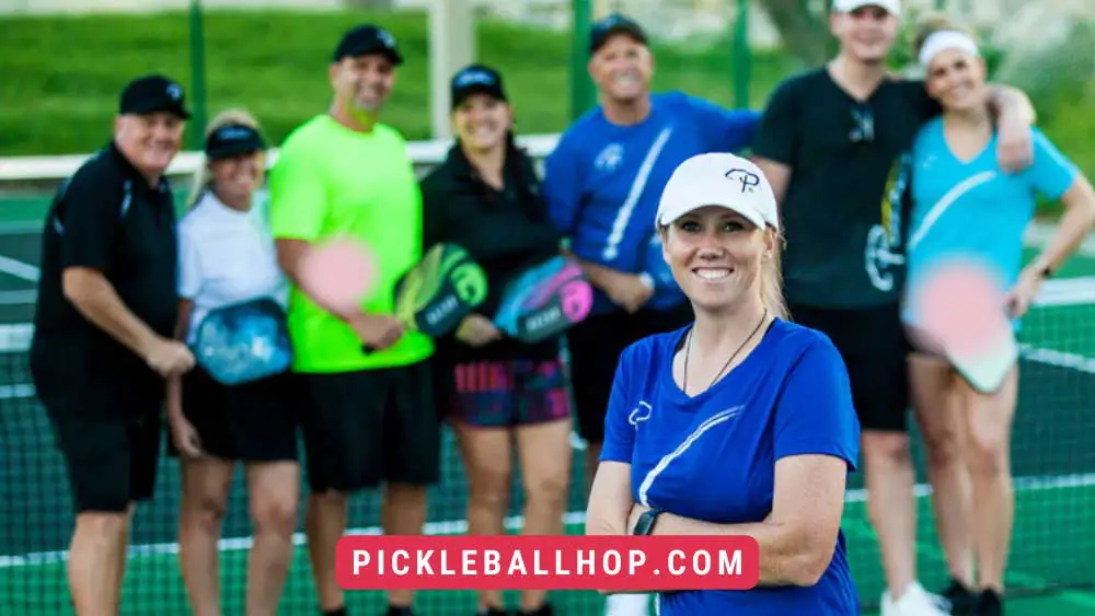 how to organize pickleball play