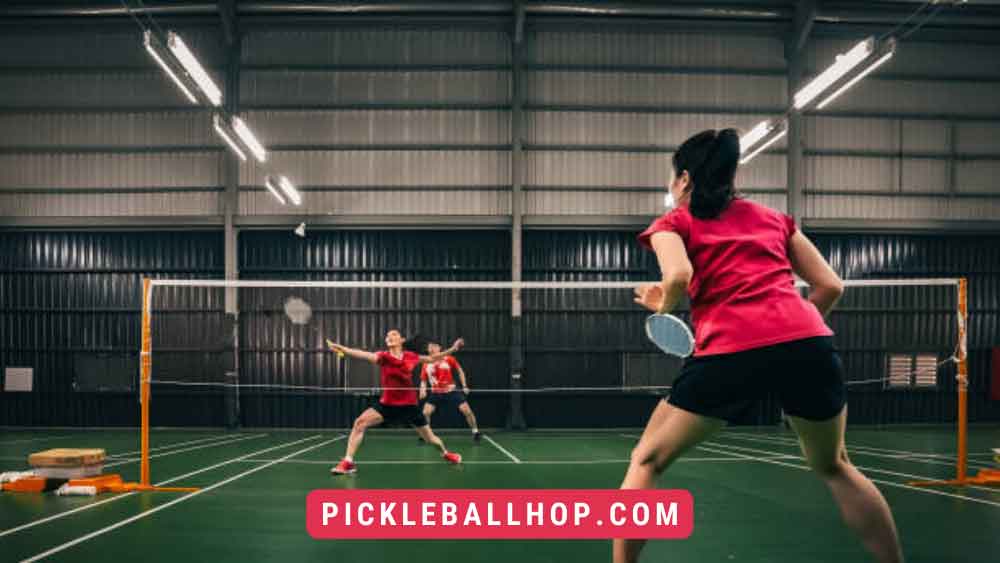 pickleball court size vs badminton